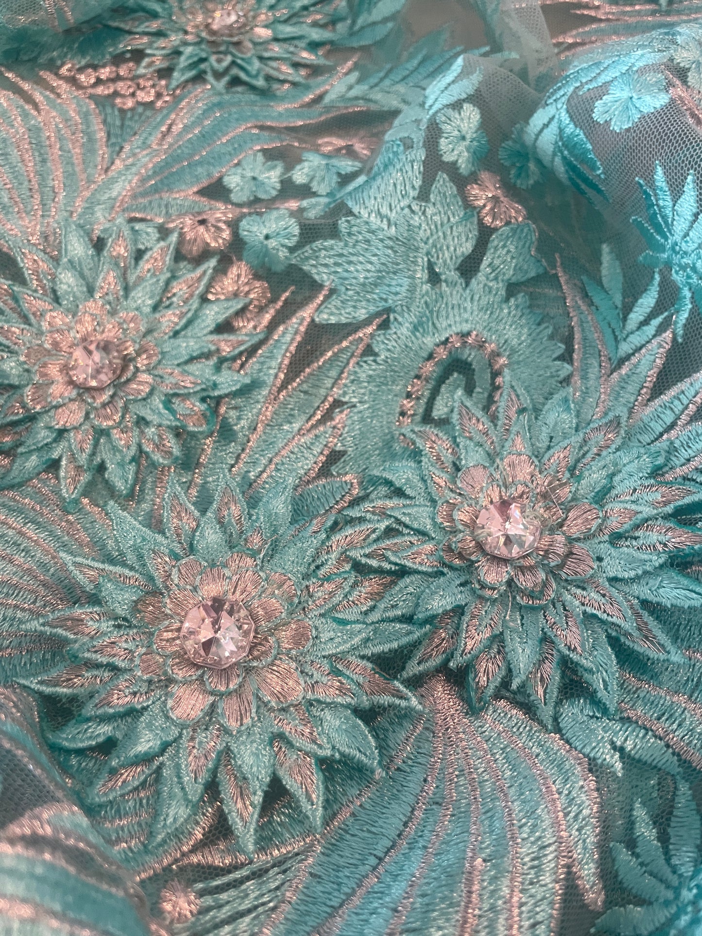 1.7m vibrant aqua and silver embroidered 3D mesh with diamantés