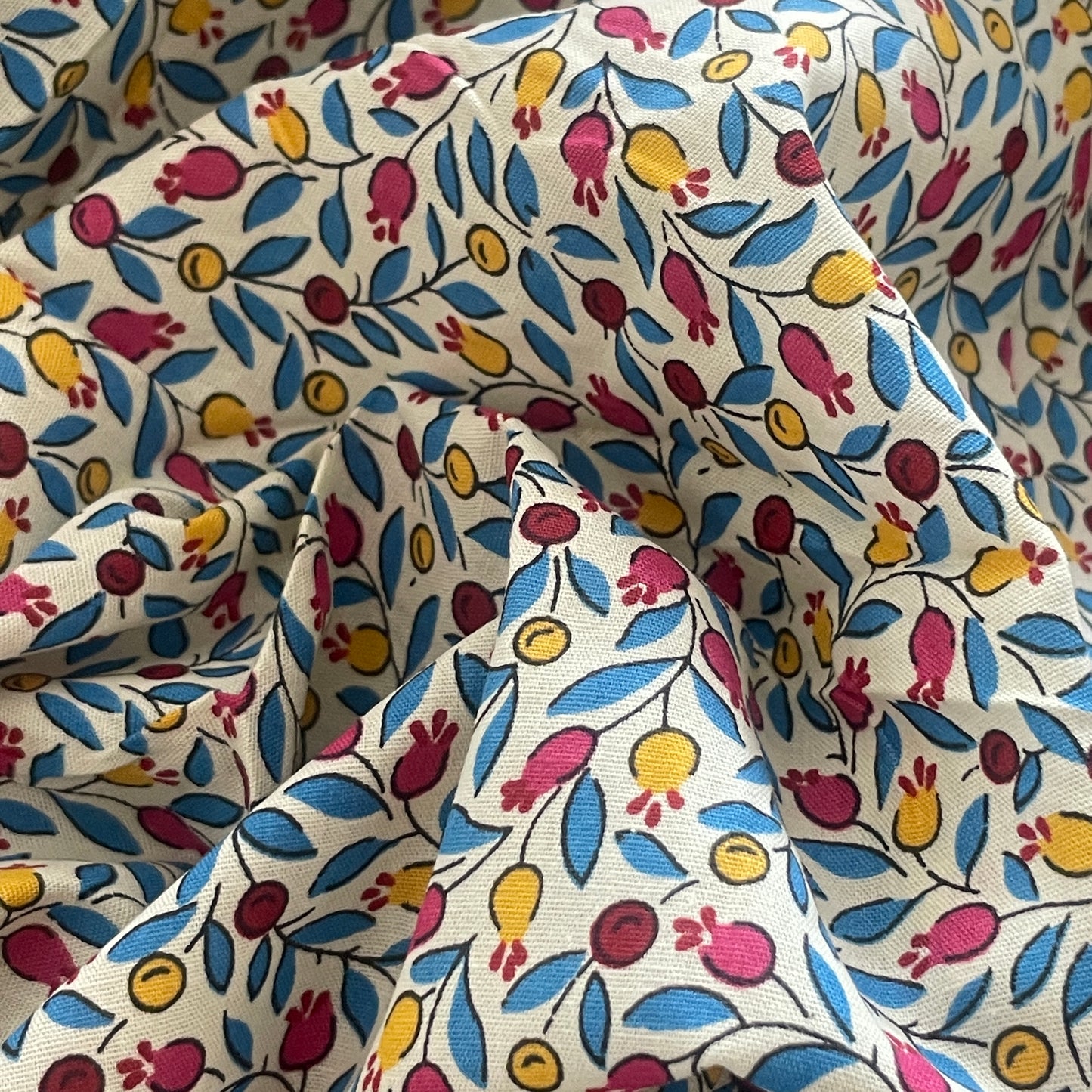 Garland floral cotton lawn
