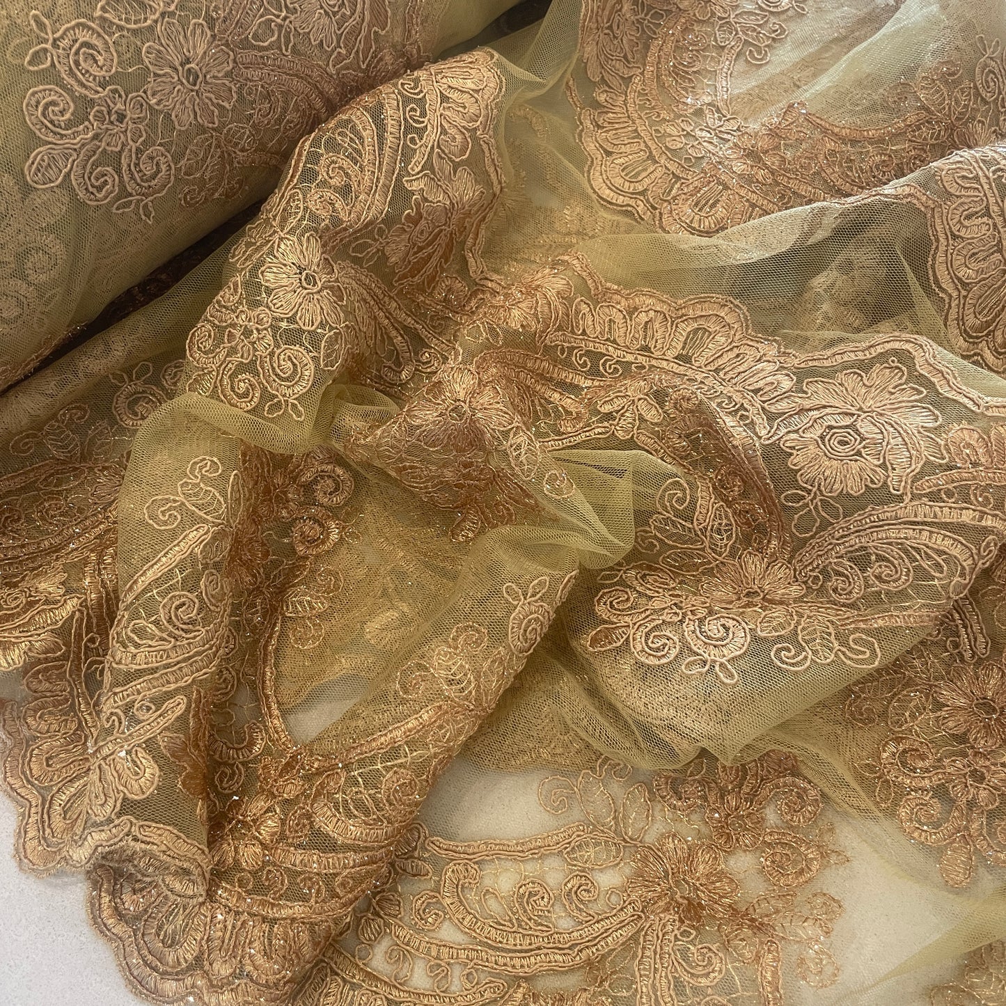 Saskia metallic corded lace