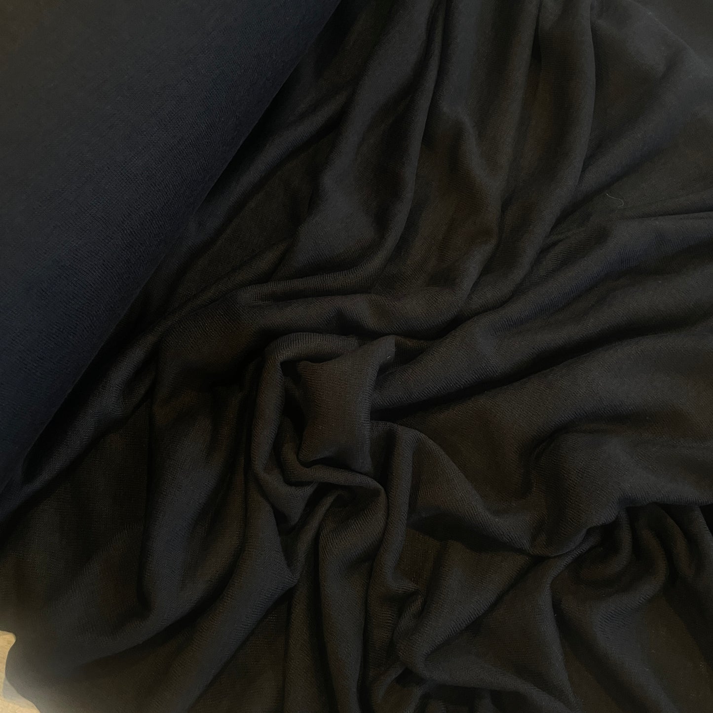 Black night linen cupro knit