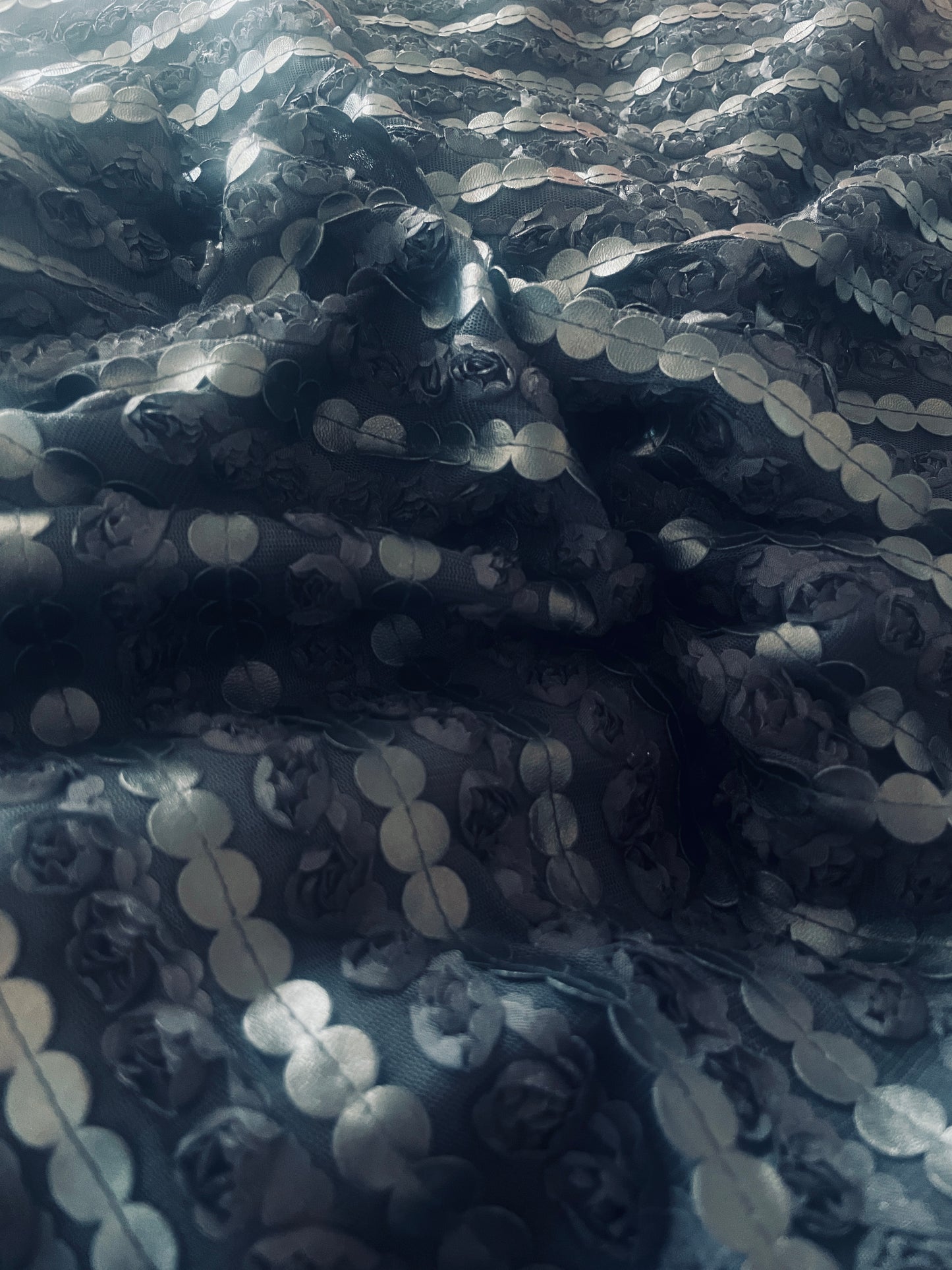 4.5m black roses 3Dmesh