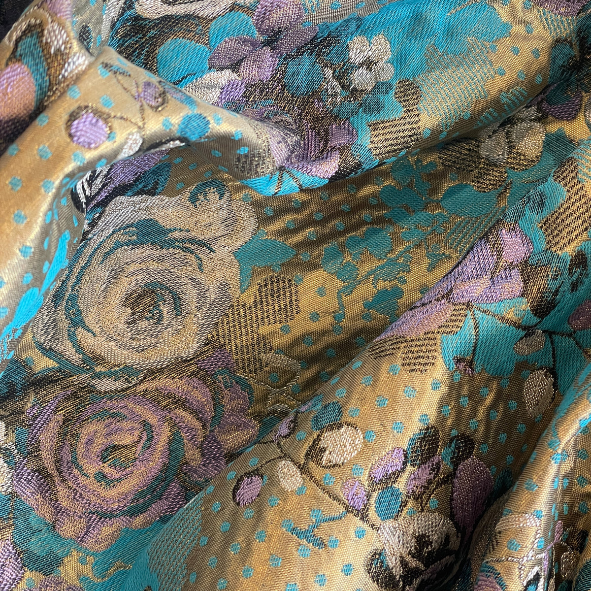 Mystery flowers lurex brocade