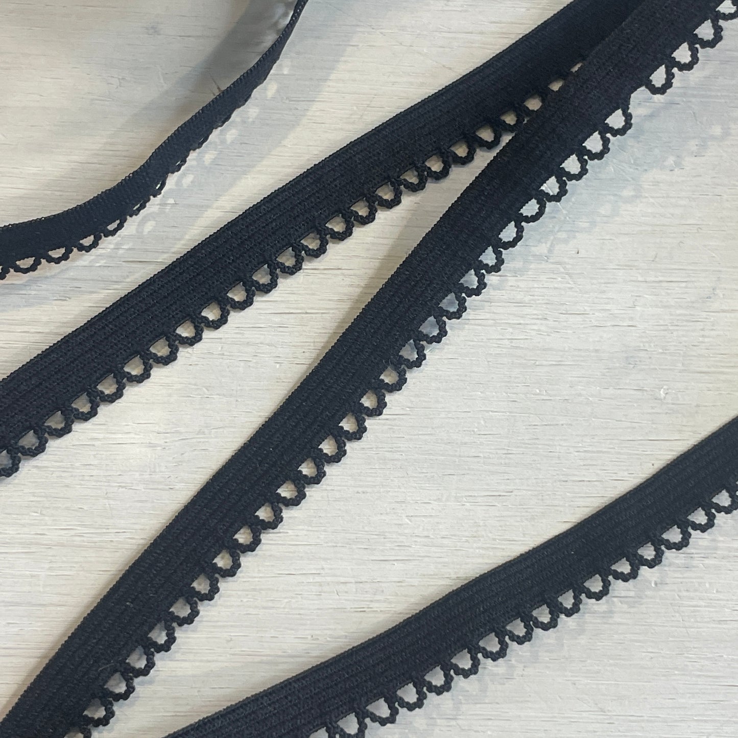 10mm black soft picot
