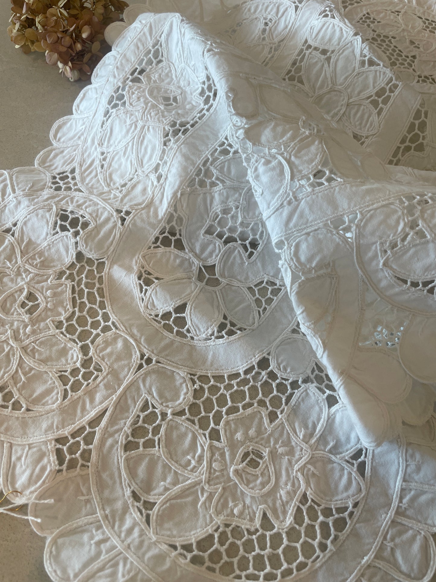 vintage embroidered table runner