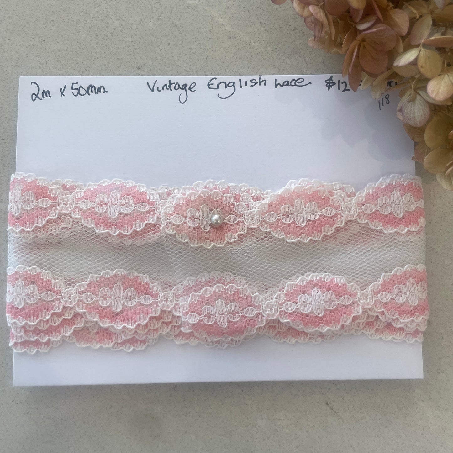 2m vintage English lace #118