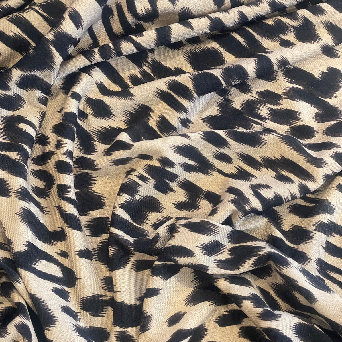 Neutral leopard Milan Jersey