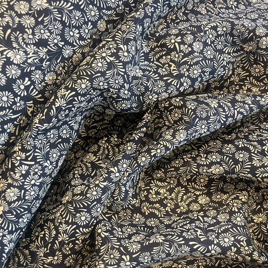 Falling daisies silk cotton voile
