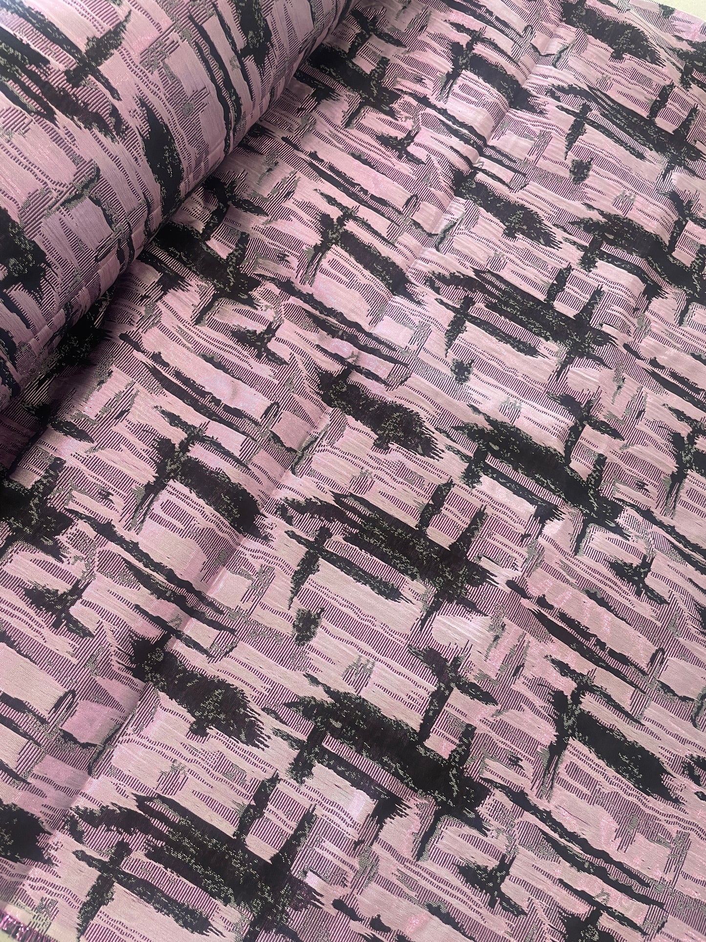 Amethyst blocks lurex brocade