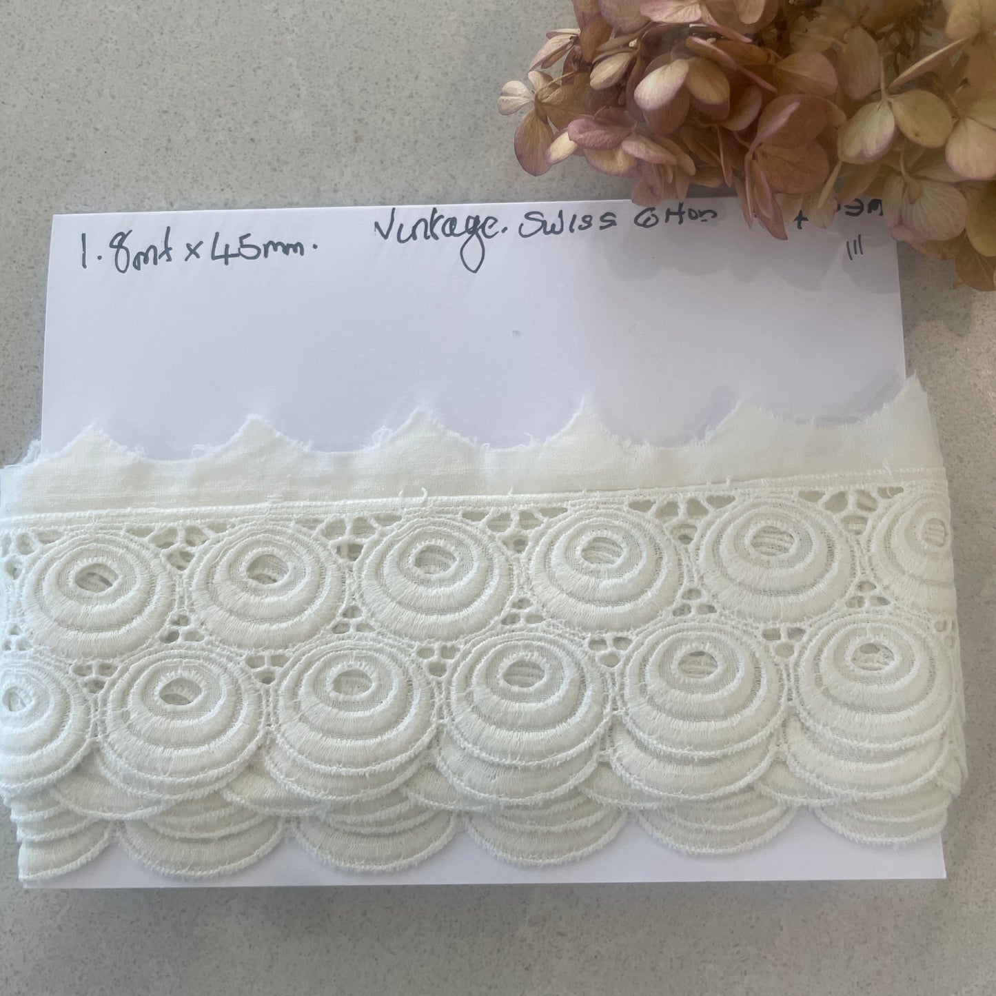 1.8m vintage Swiss cotton lace #111