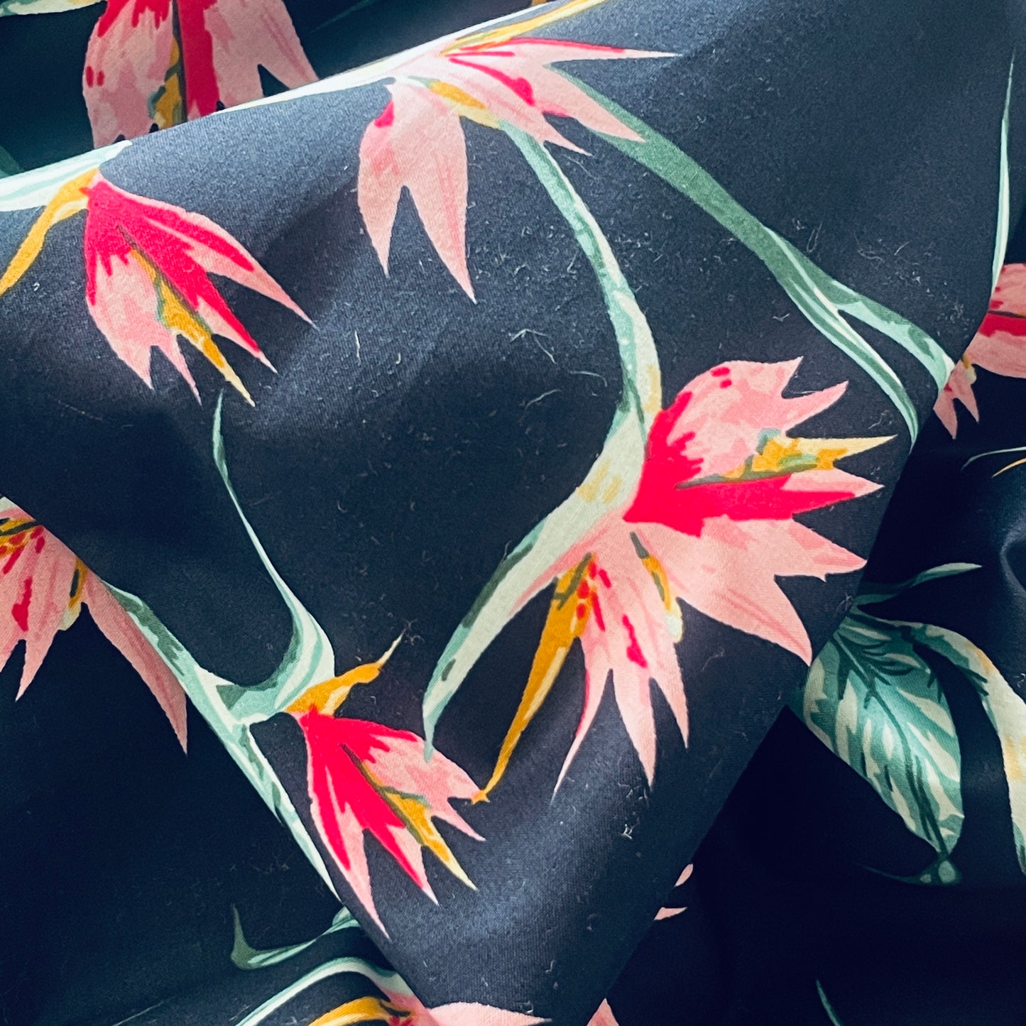 Bird of paradise cotton lawn