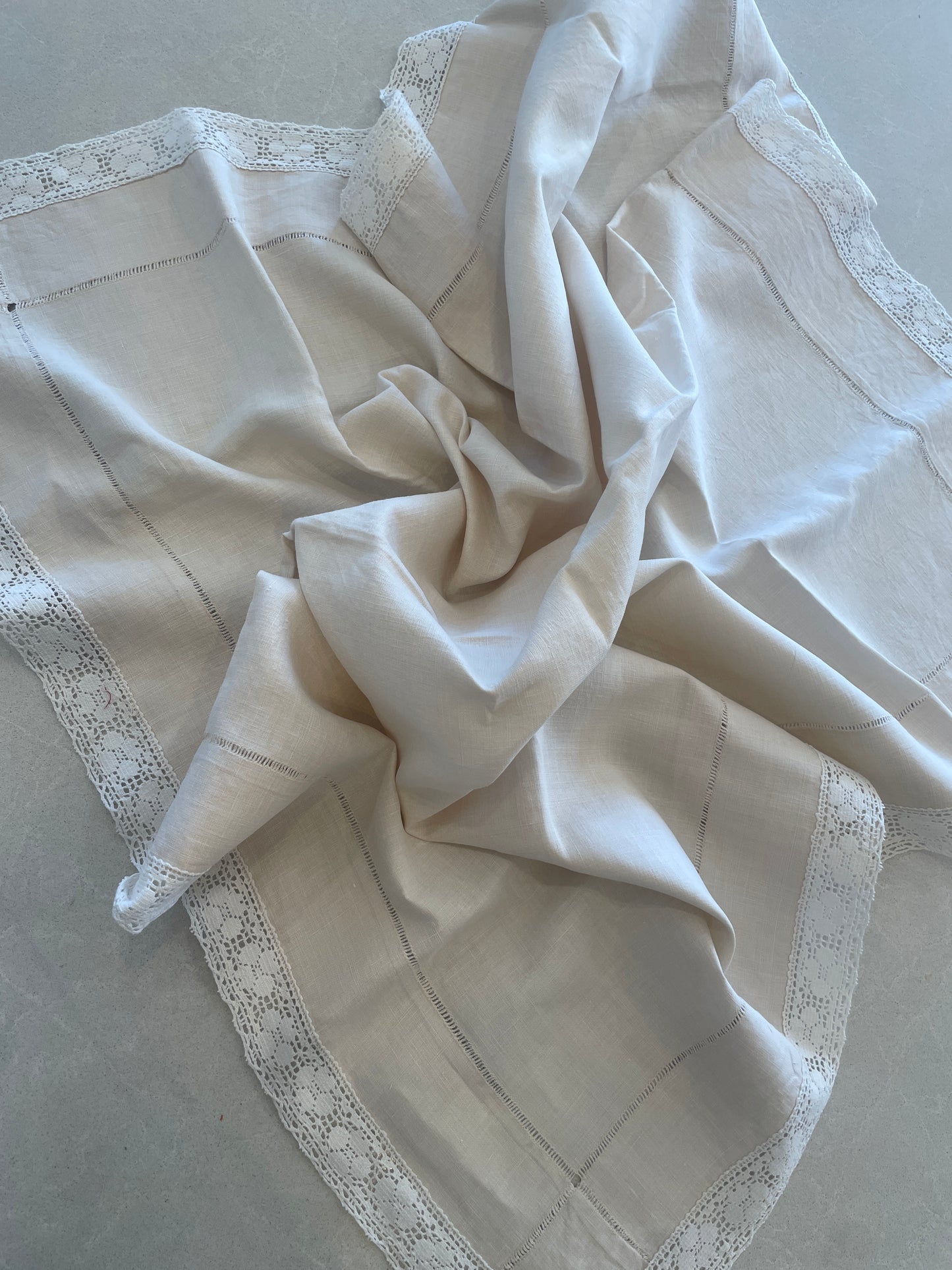 cream linen heirloom stitches crochet edge cloth