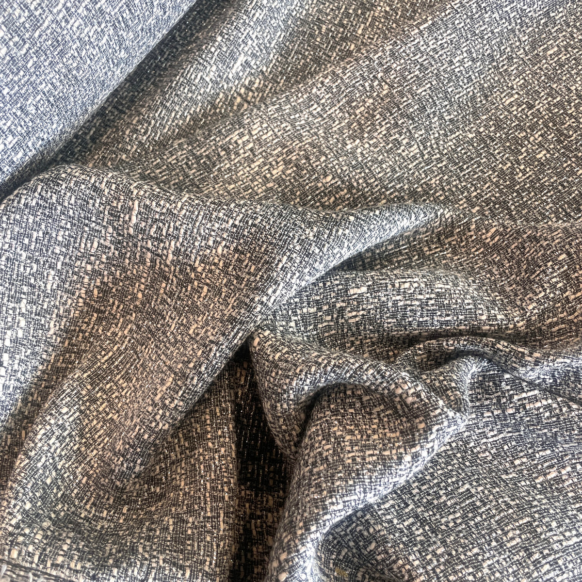 Monaco soft drape lurex suiting