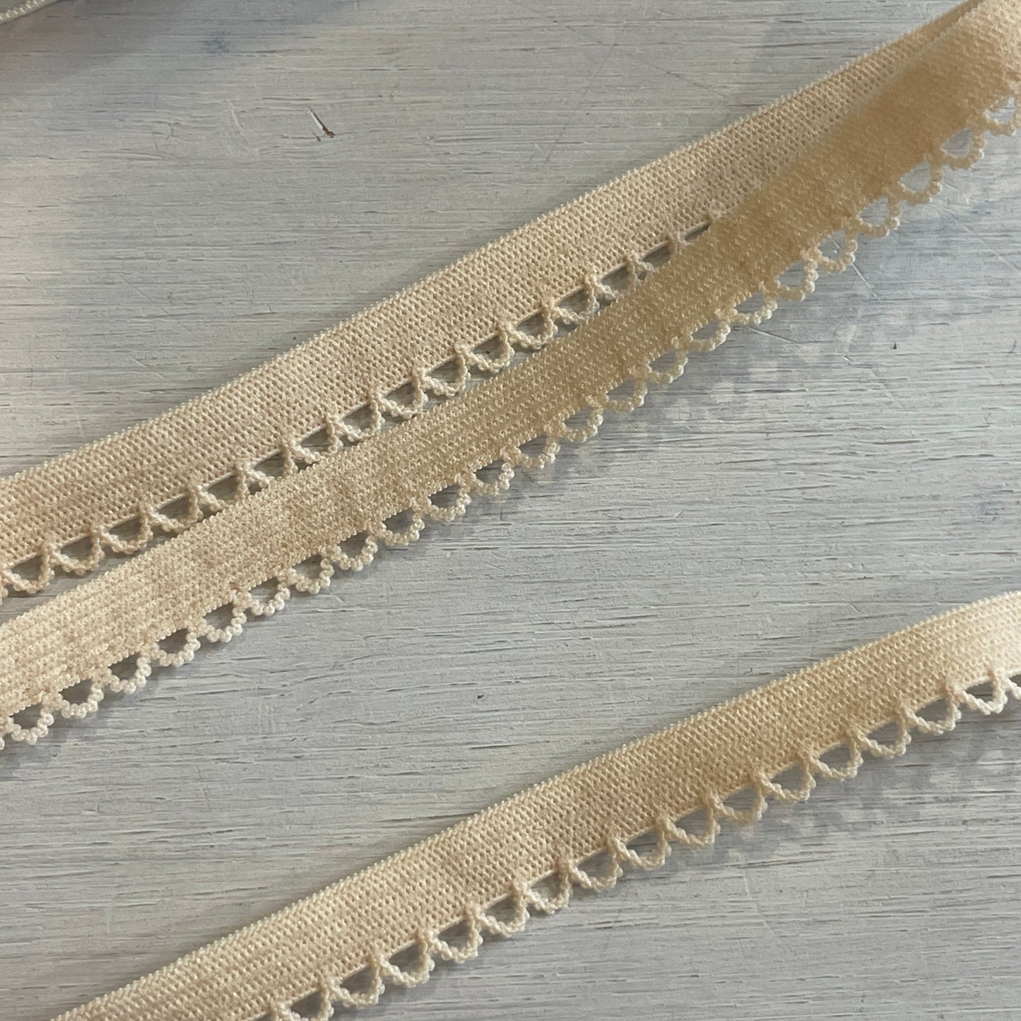 10mm champagne soft picot