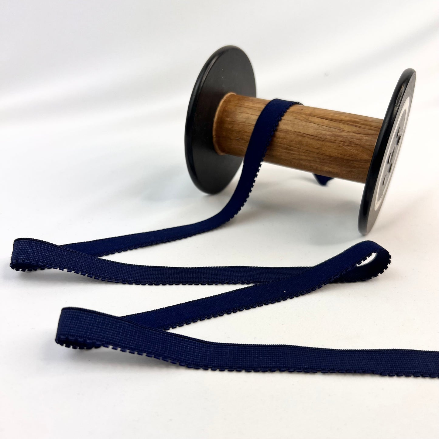 12mm Navy plush back picot