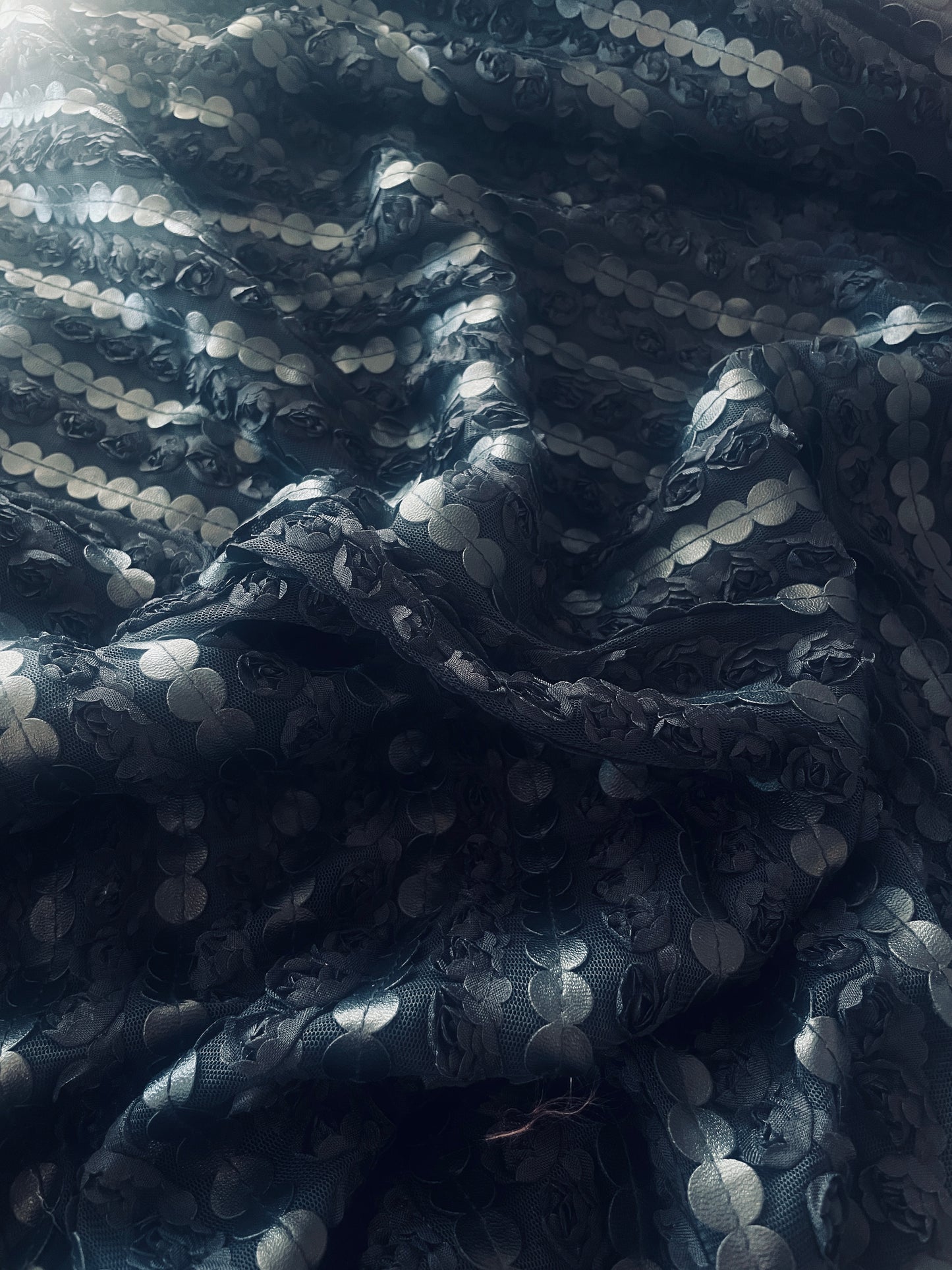 4.5m black roses 3Dmesh
