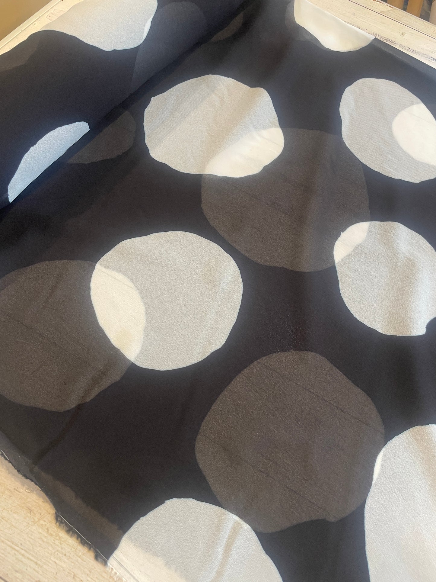 Mossimo large spot georgette
