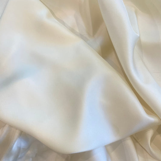 2.5 m x 140 cm ivory silk habotai