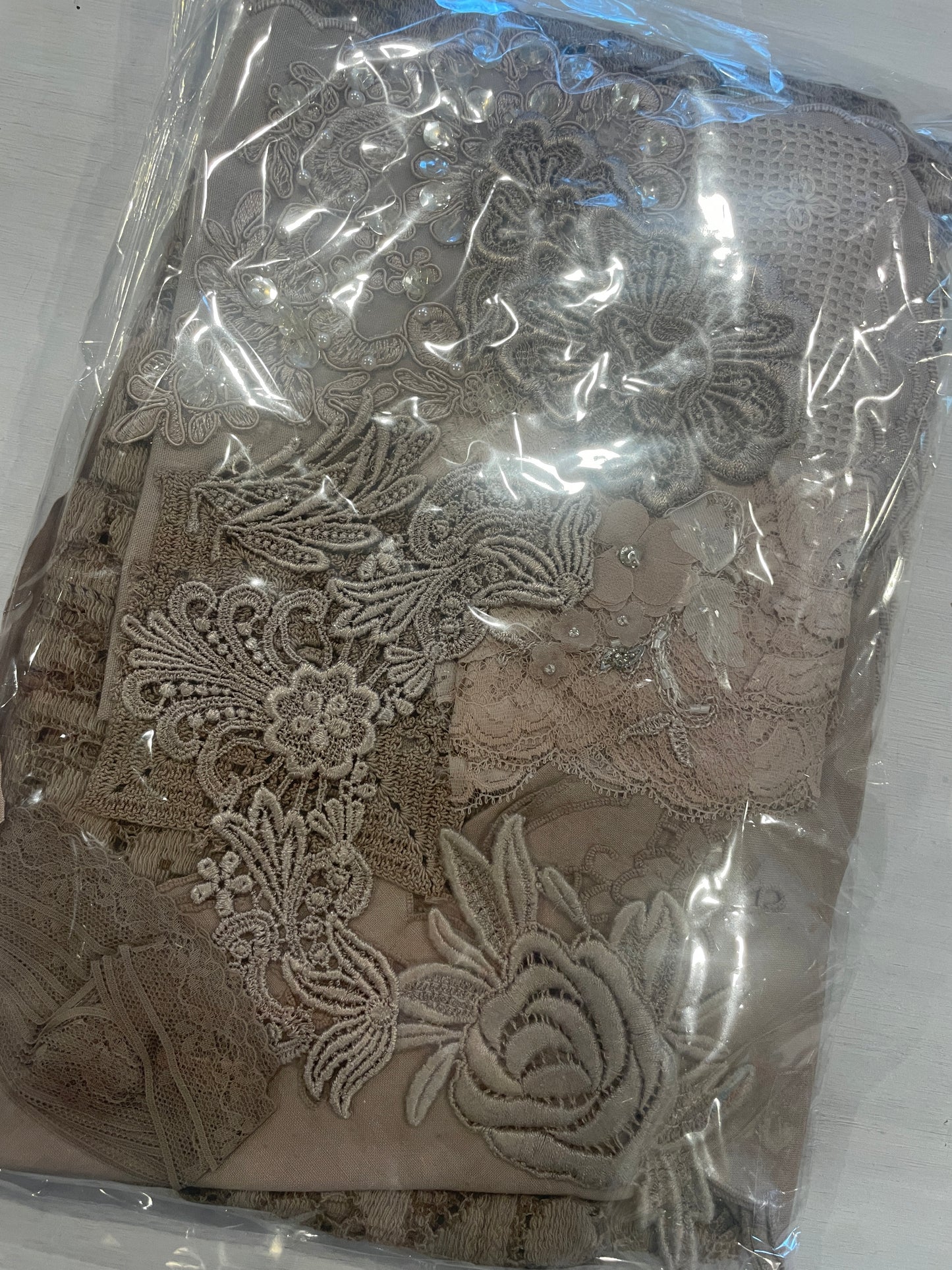 Mocha vintage linen pack #4