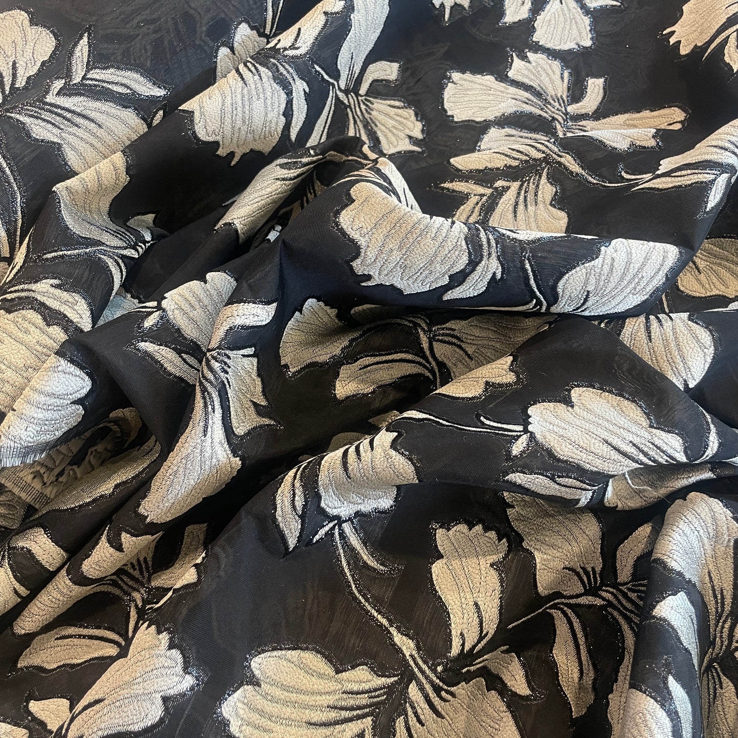 Steel magnolia cloque double organza
