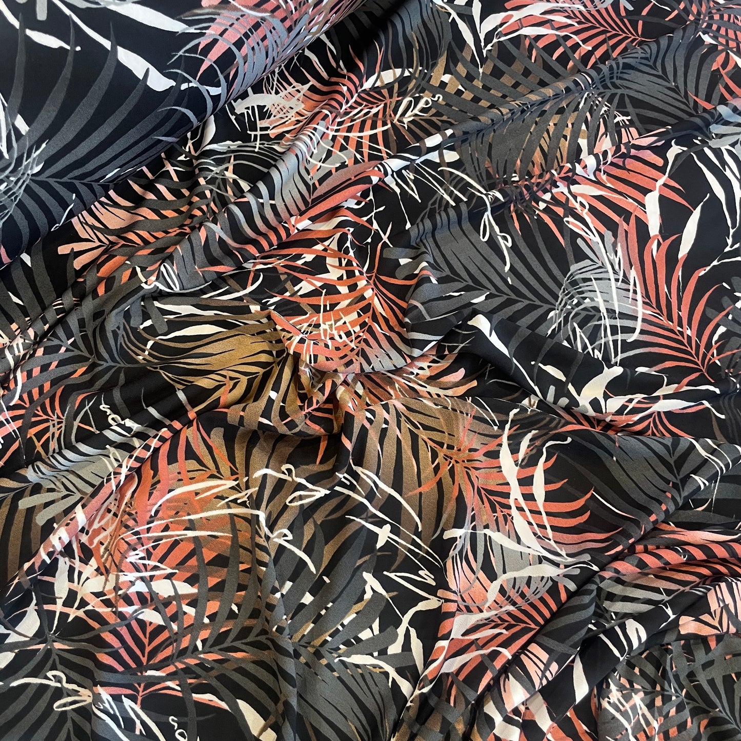 Blush palms Milan Jersey