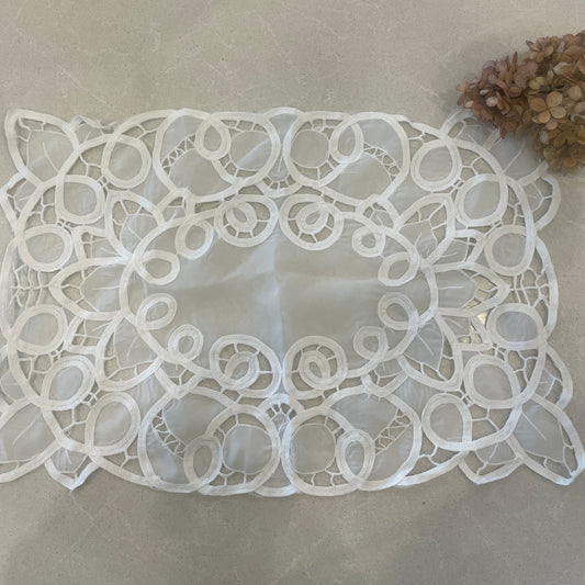 vintage white battenburg doily #7