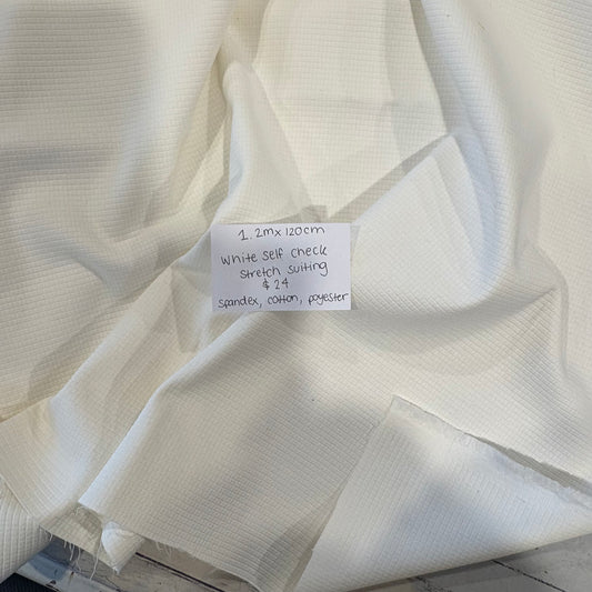 1.2m White Self Check Stretch Suiting