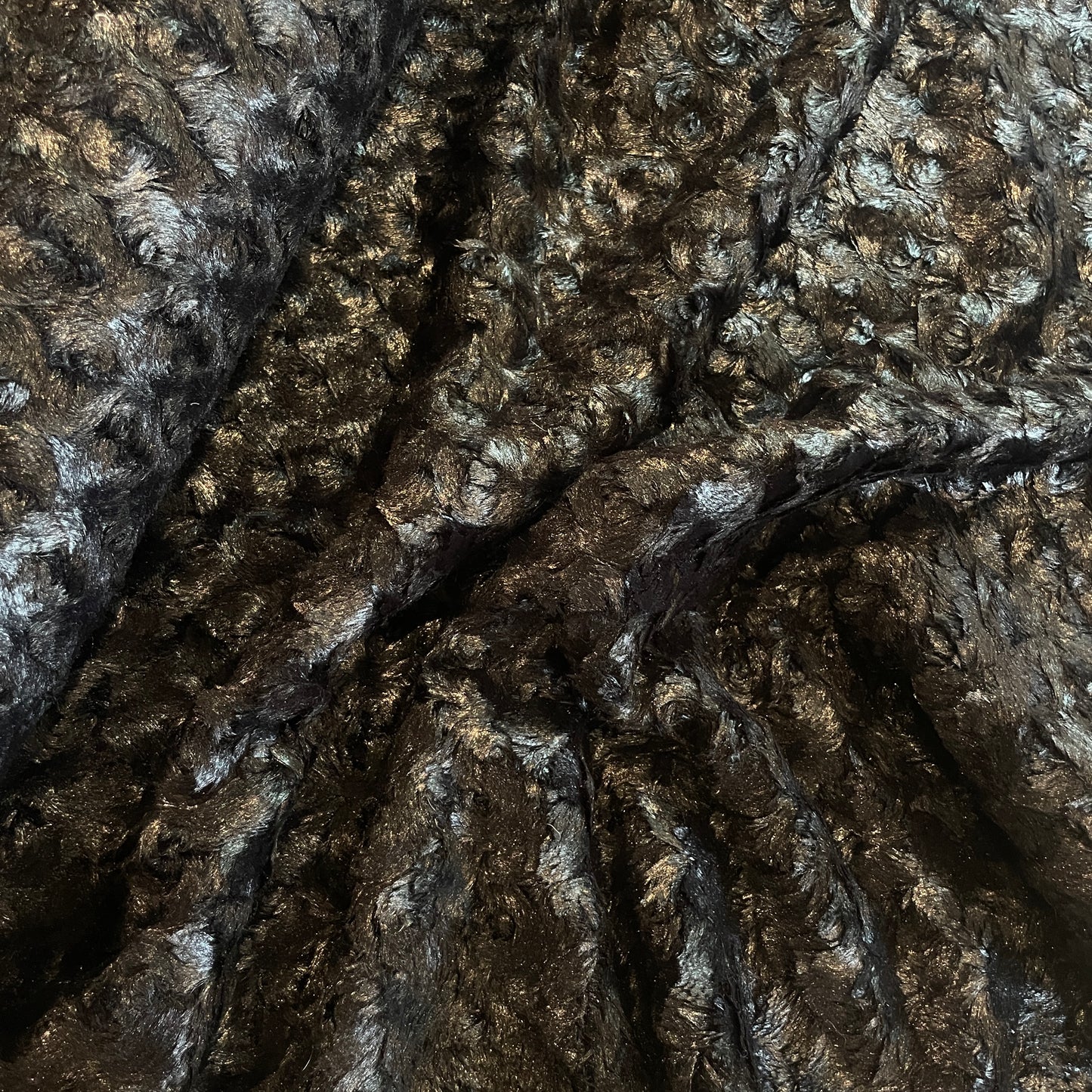 Plush circles faux fur