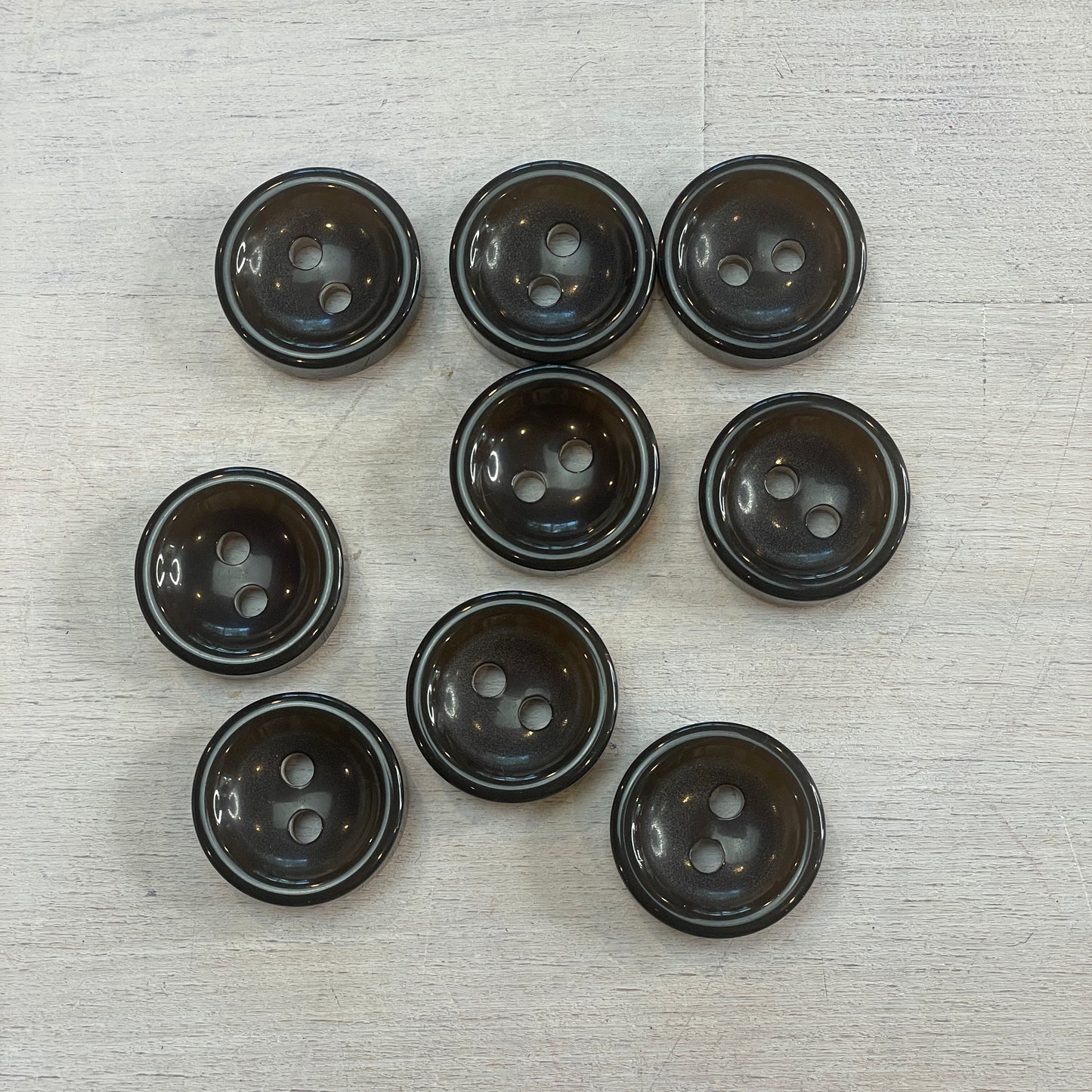 22mm Poppy 2 Hole  Tortoiseshell Button