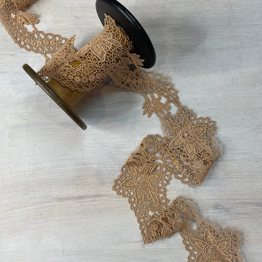 Fleur Tan Lace Trim