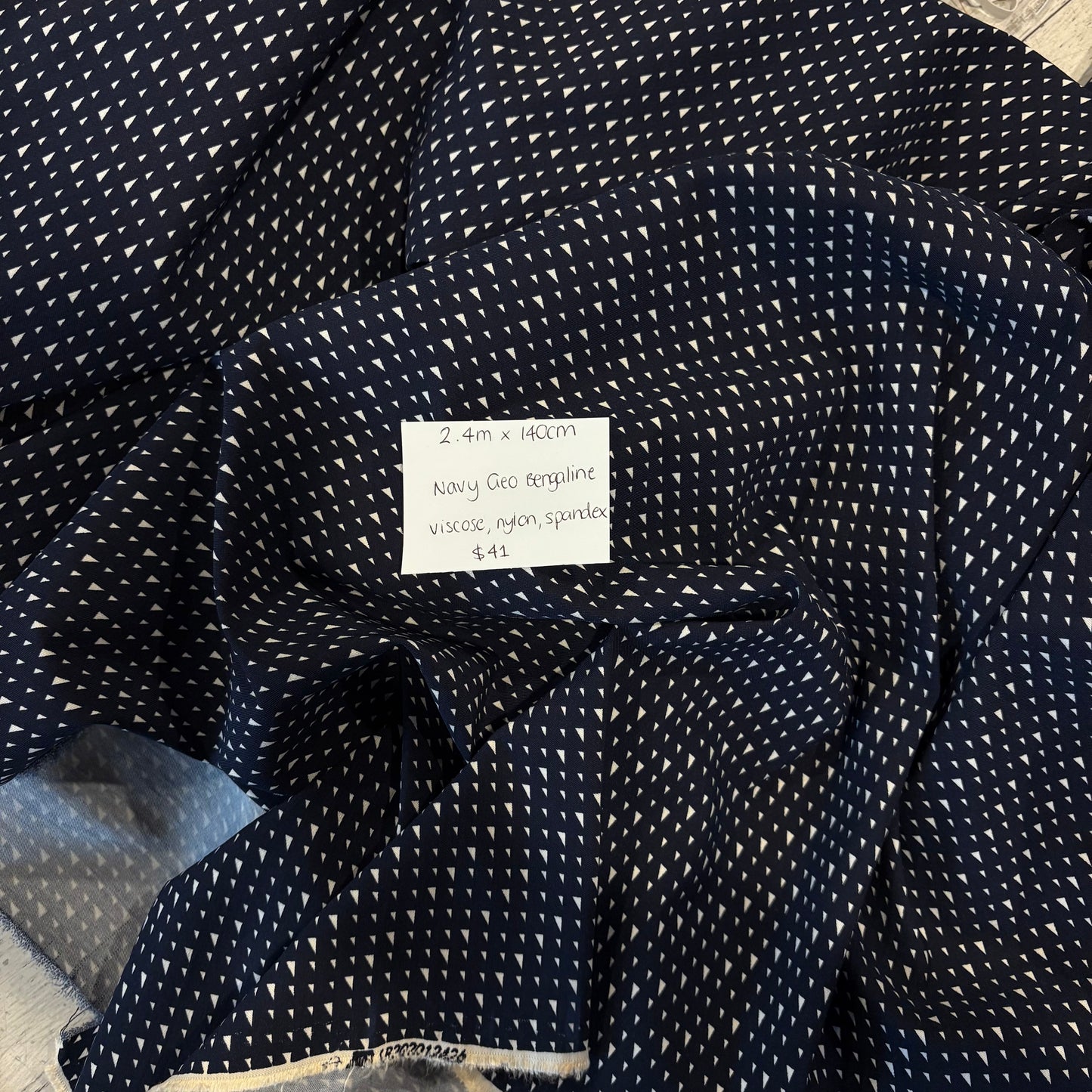 2.4m Navy Geo Bengaline
