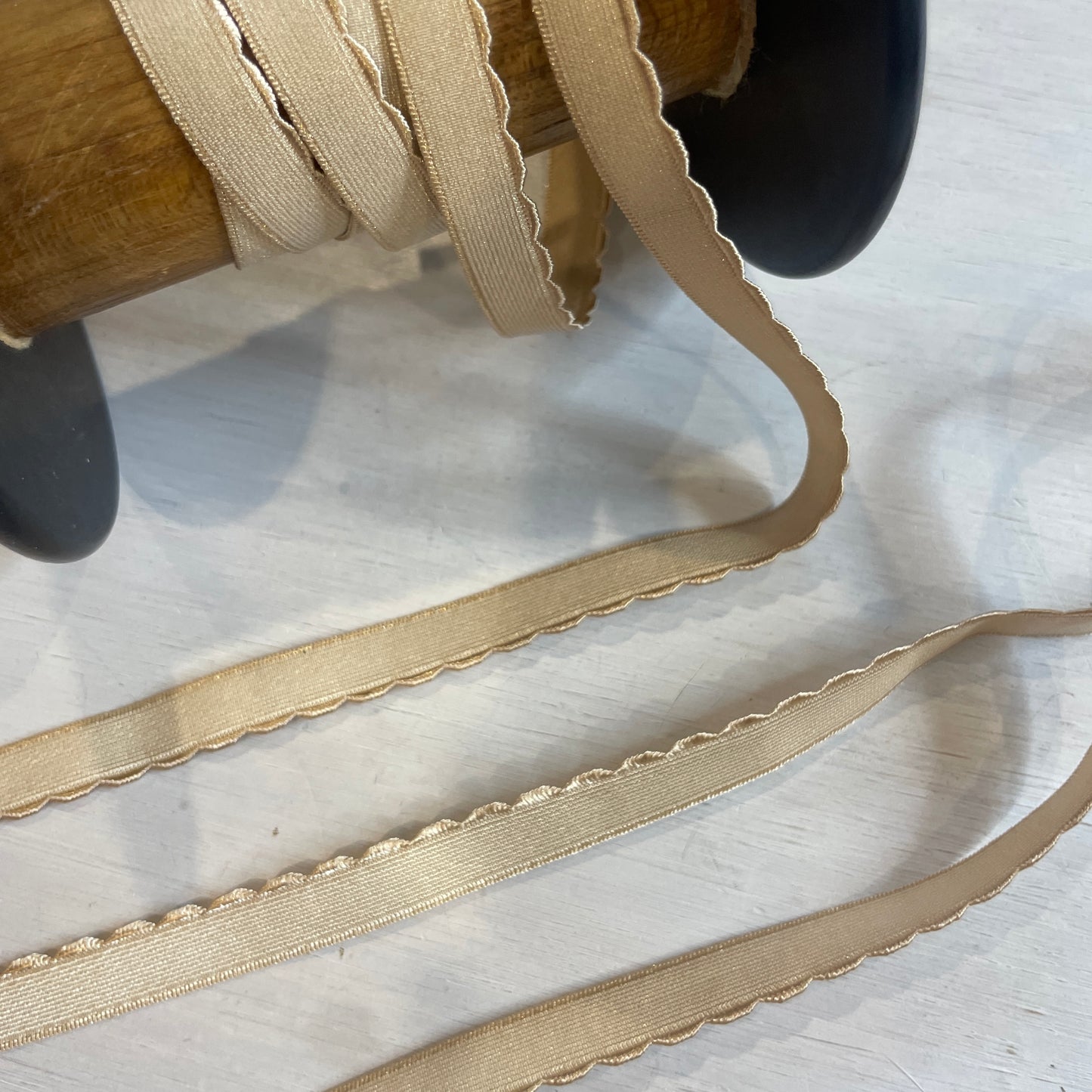 Tan 10mm Plush Picot Elastic
