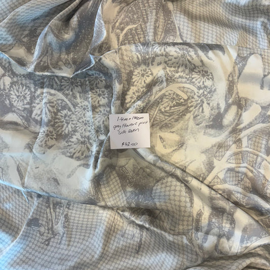 1.4m Grey Flowers Print Silk Satin
