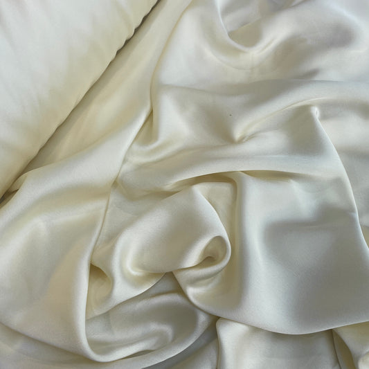 Elle pale lemon lightweight stretch satin