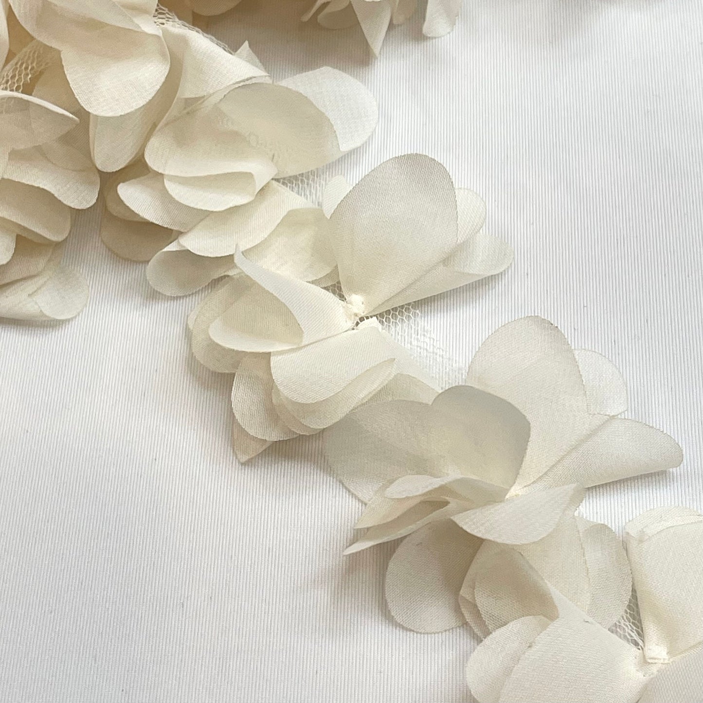 Snow Blossom Petal Trim