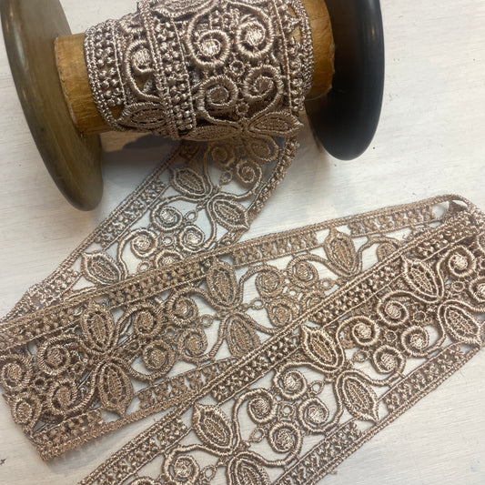 Mocha Tullum Guipure Trim