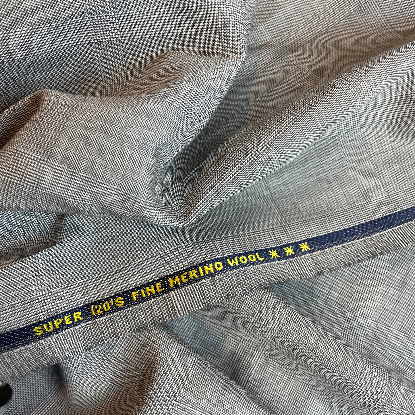 Charcoal fine check 100% superfine 120’s merino wool suiting