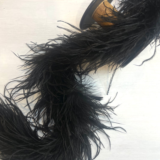 Black extra long ostrich feather boa