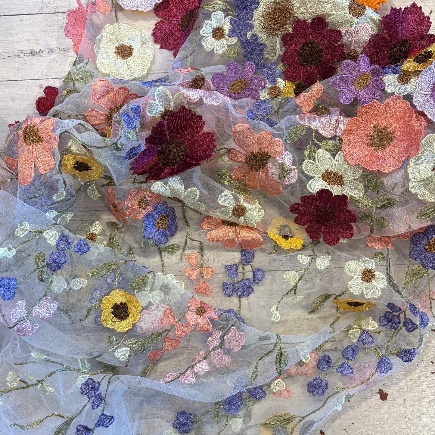 80cm Taylor 3D Floral Lace