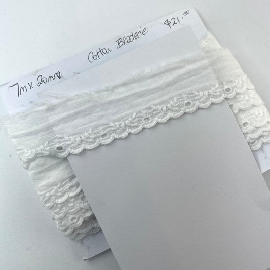 7mtrs White Cotton Broderie