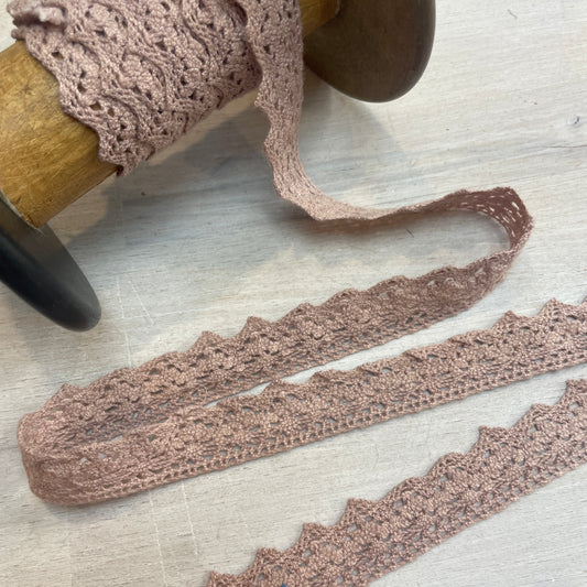 Lola mocha crochet lace