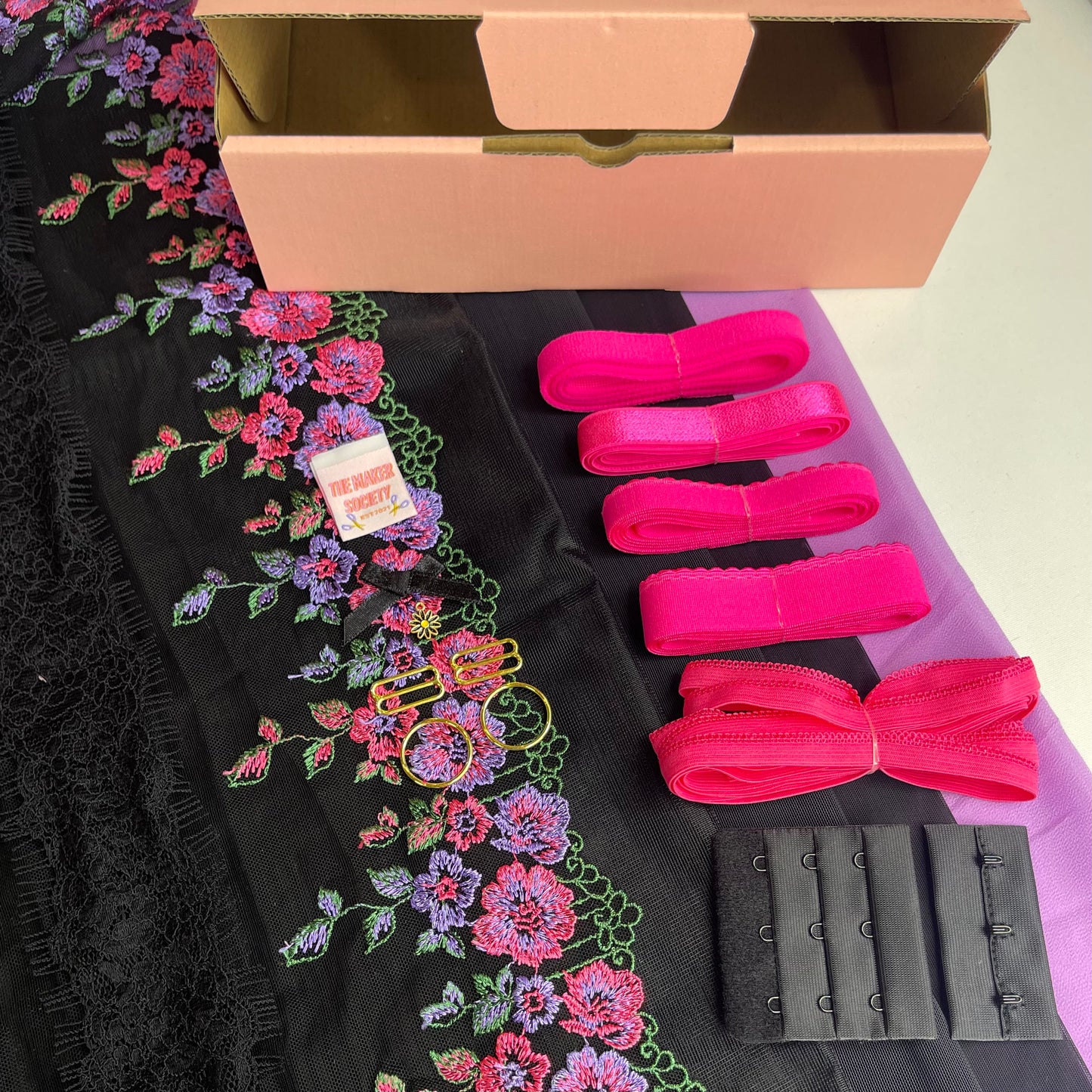 The Lingerie Society SEPTEMBER 2023 Subscription Box