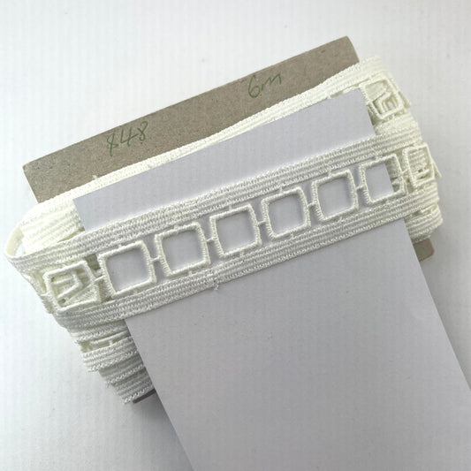 6mtrs Ivory Square Insertion Trim