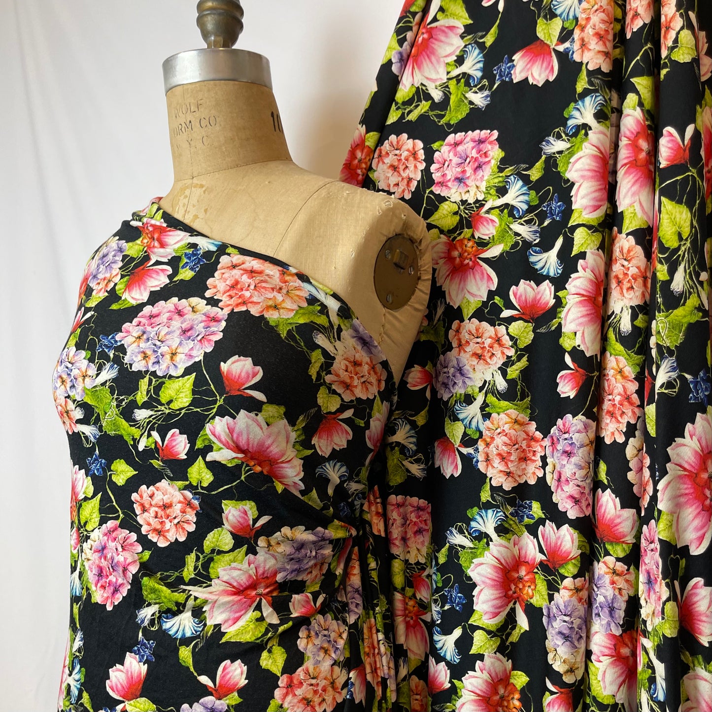 Garden in bloom viscose jersey