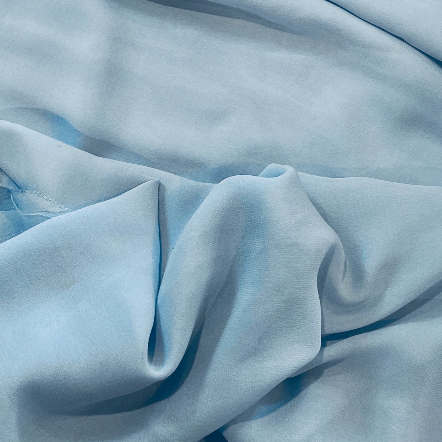 2.8m blue silk georgette