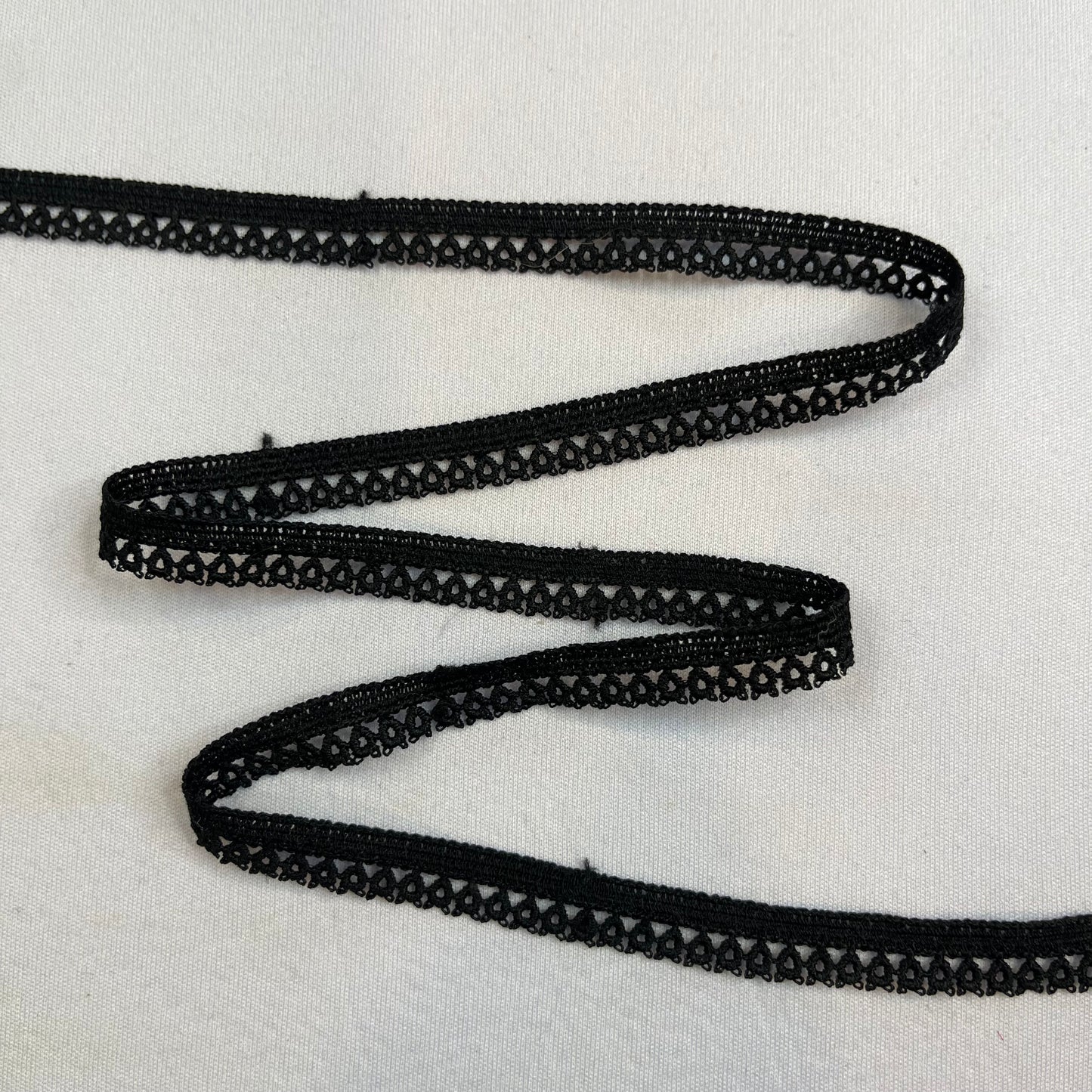 Black Loops Edging Trim