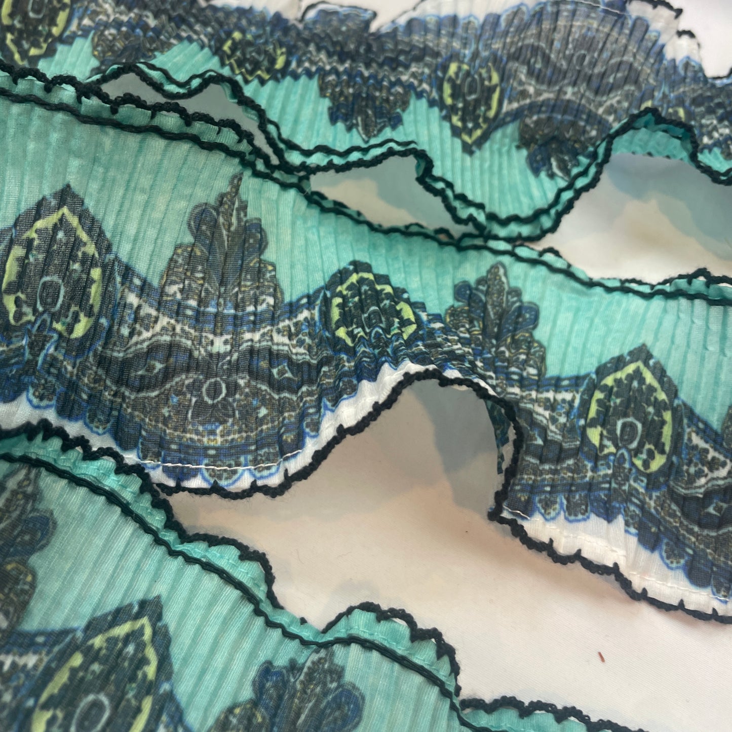 Ocean paisley stretch pleated frill trim 6.5cm