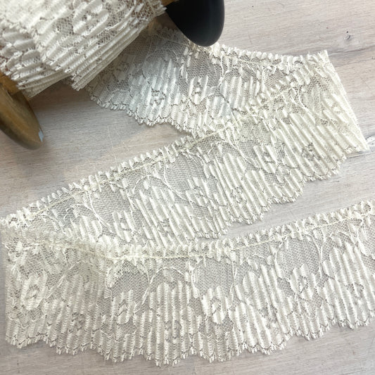 Elsie Ivory pleated lace trim