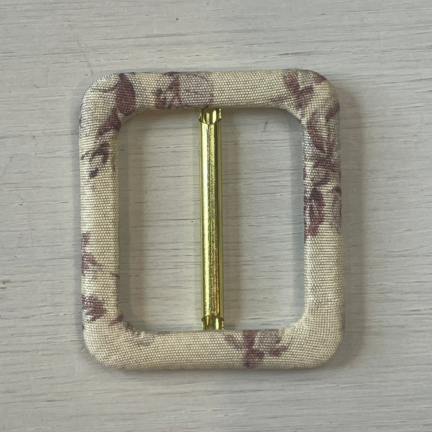 lilac floral satin buckle