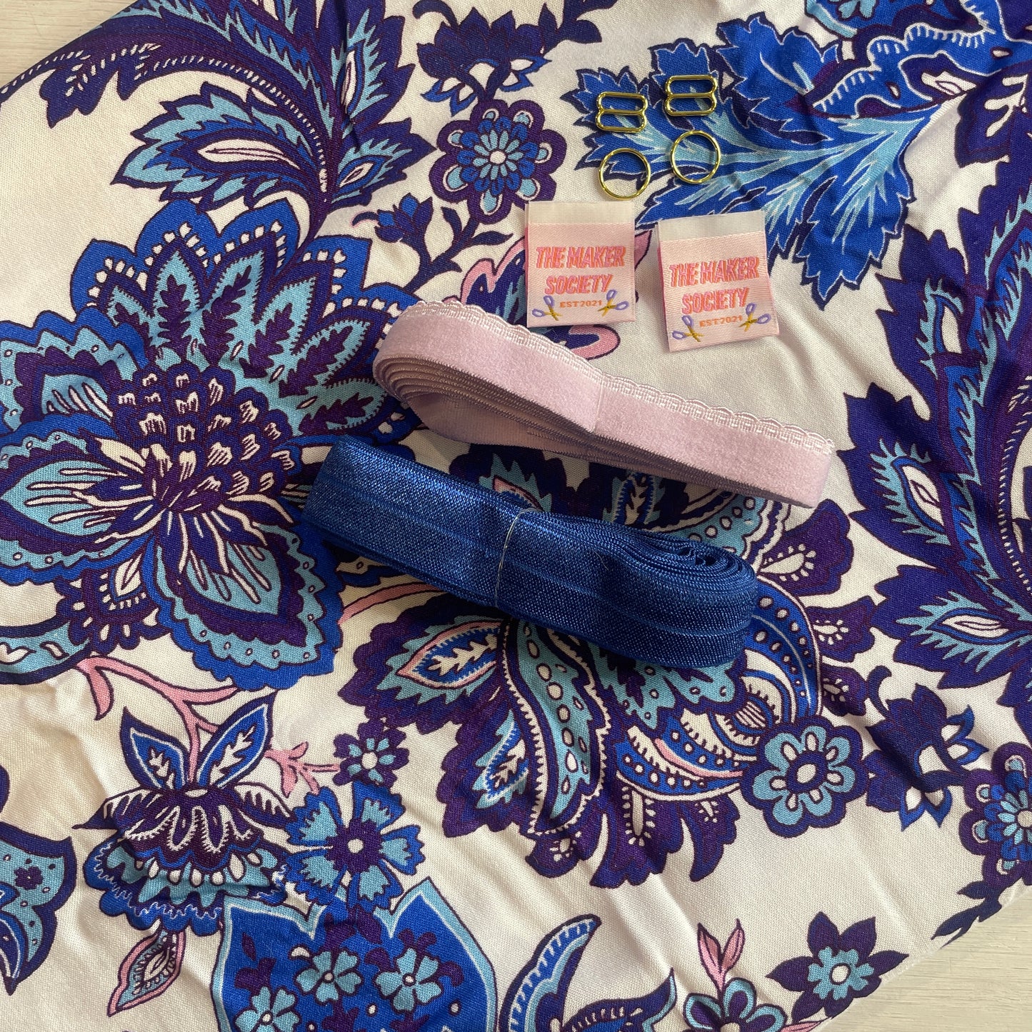 St Tropez viscose challis Isabel sleep set kit