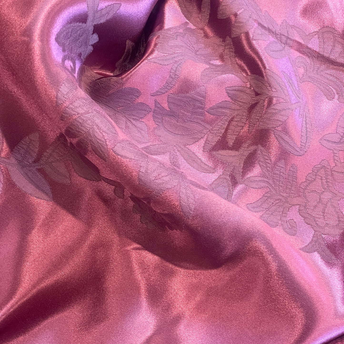 Amethyst  Fleur jacquard satin